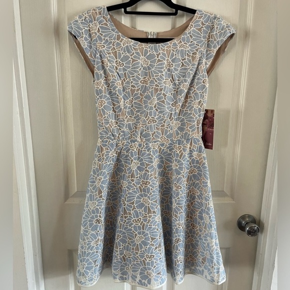 NWT Floral Soft Blue Lace Cap Sleeve Dress Mini Sz 7, Juniors, Women’s Small - Picture 5 of 15